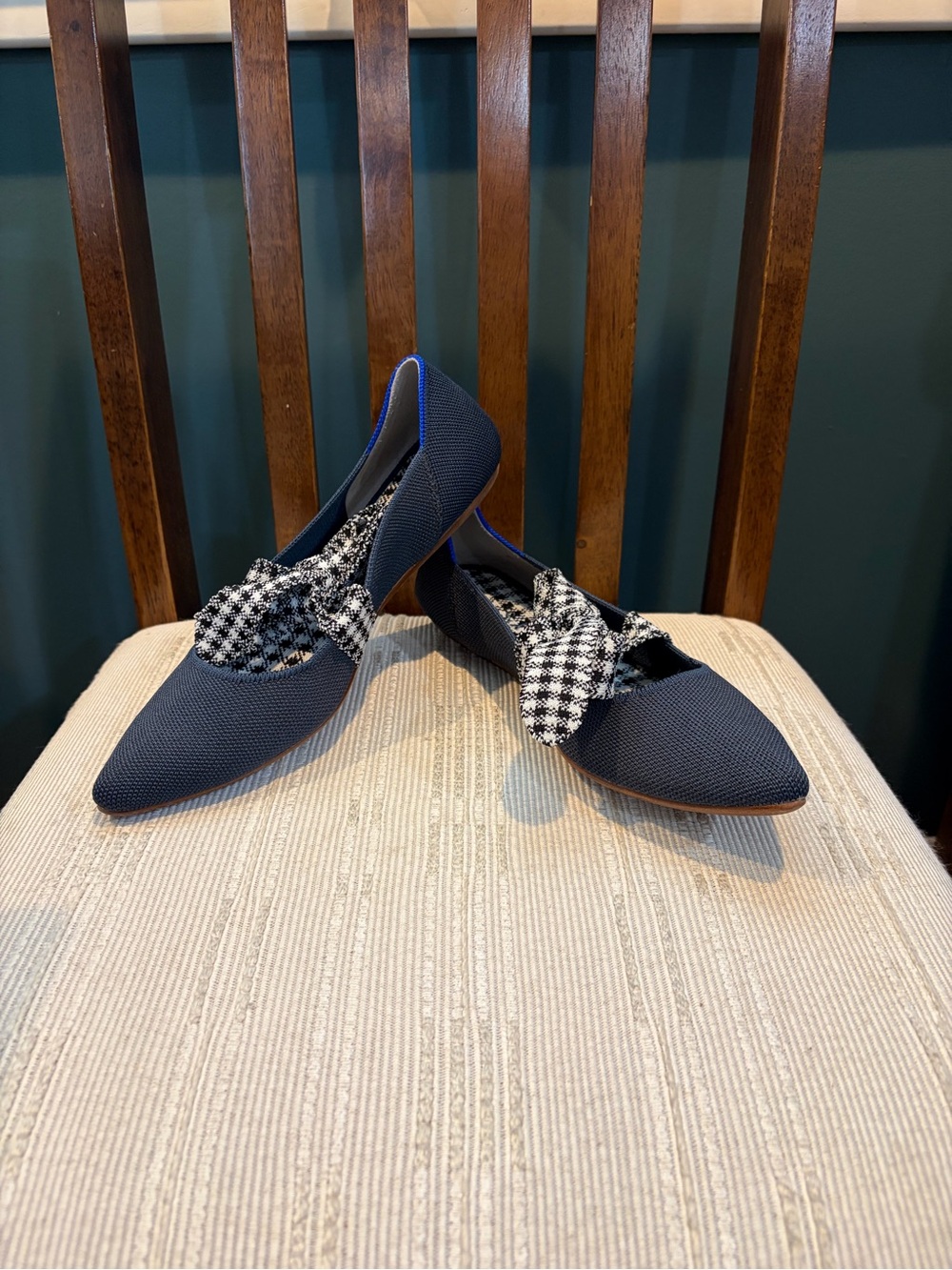 ROTHY’S Pointed Knit Flats with Houndstooth Bow - Navy/Black - Picture 2 of 7